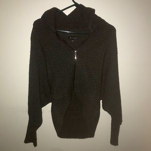 grey zip up cardigan